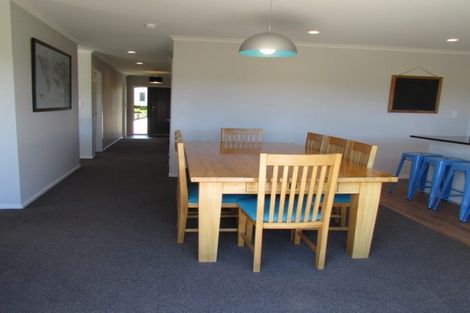 Photo of property in 20 Tasman Close, Aotea, Porirua, 5024