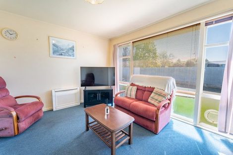 Photo of property in 1-11/94 Avenue Road, West End, Timaru, 7910