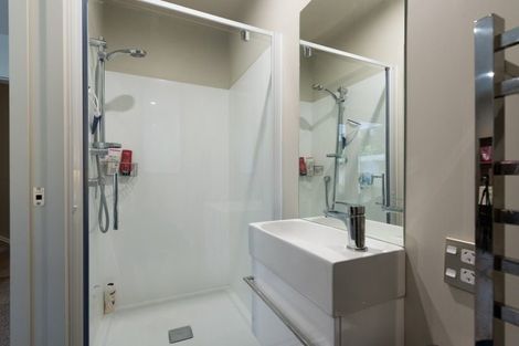 Photo of property in 18/8 Thatcher Crescent, Crofton Downs, Wellington, 6035