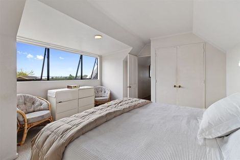 Photo of property in 32 Kotuku Place, Matua, Tauranga, 3110