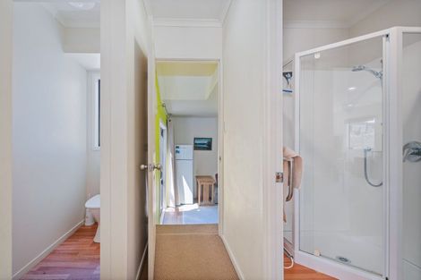 Photo of property in 15 Marlin Street, Whitianga, 3510