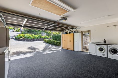Photo of property in 1/126 Whangaparaoa Road, Red Beach, 0932