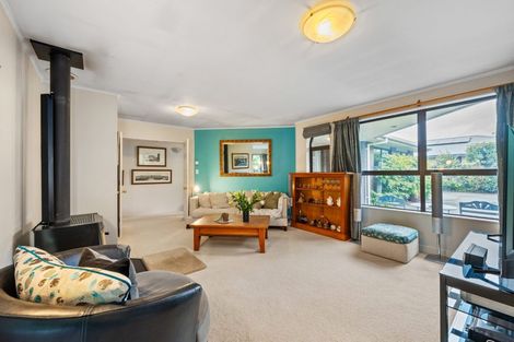 Photo of property in 16 Springswood Grove, Springlands, Blenheim, 7201