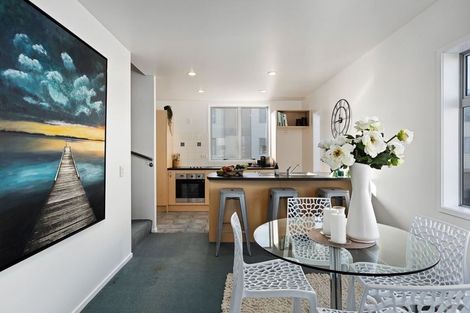 Photo of property in 19/3 Riverside Road, Orewa, 0931