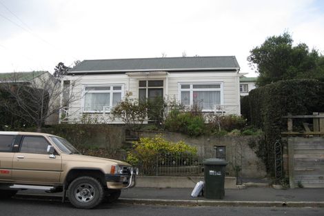Photo of property in 32 Walton Street, Kaikorai, Dunedin, 9010