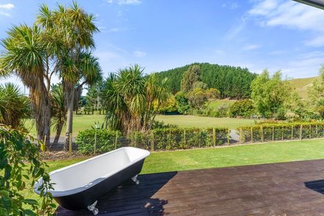 Photo of property in 192 Waitohu Valley Road, Otaki, 5583
