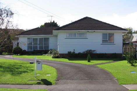Photo of property in 65 Dale Crescent, Pakuranga, Auckland, 2010