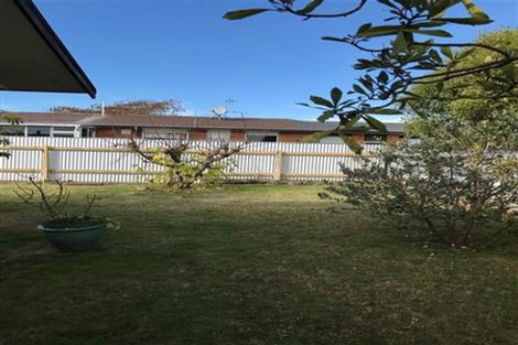 Photo of property in 8 Bennelong Place, Havelock North, 4130