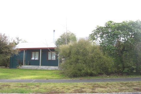 Photo of property in 15 Pikikotuku Place, Kuratau, Turangi, 3381