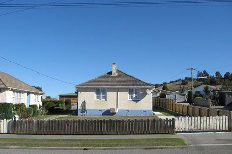 Photo of property in 17 Harlech Street, Oamaru North, Oamaru, 9400