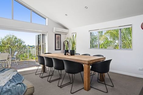 Photo of property in 75 Kitchener Road, Pukekohe, 2120