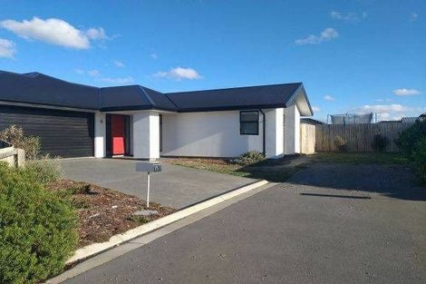 Photo of property in 15 Shale Court, Rolleston, 7614