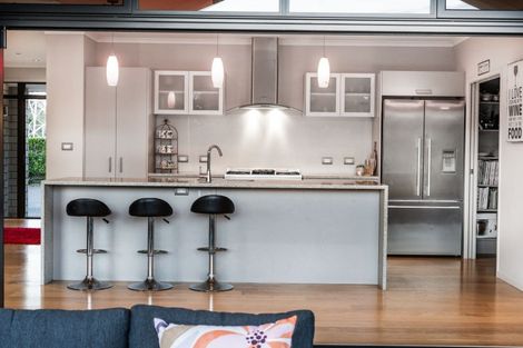 Photo of property in 69a Oraha Road, Kumeu, 0892