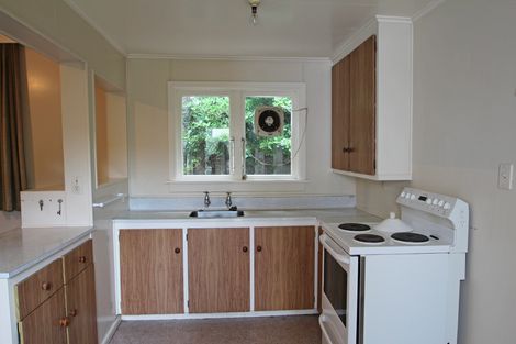 Photo of property in 16 Greta Street, South Hill, Oamaru, 9400