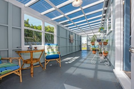 Photo of property in 17 Matai Street, Marton, 4710