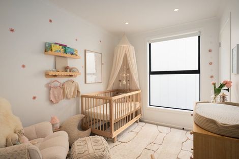 Photo of property in 12 Papai Lane, Massey, Auckland, 0614