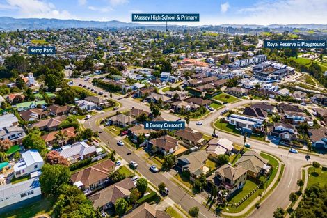 Photo of property in 8 Bonny Crescent, Massey, Auckland, 0614