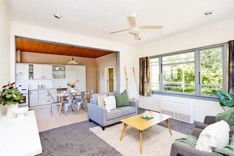 Photo of property in 27 Bullar Street, Grasmere, Invercargill, 9810