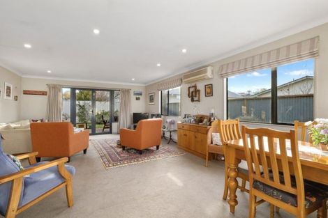 Photo of property in 35 Achil Street, Cromwell, 9310