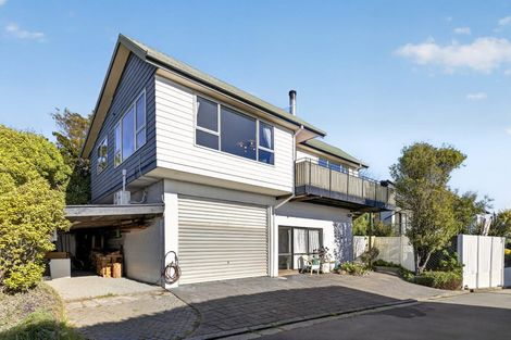 Photo of property in 2/31a Huntsbury Avenue, Huntsbury, Christchurch, 8022