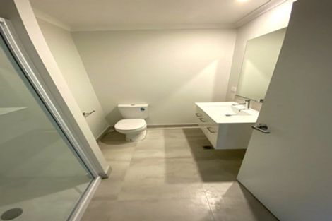 Photo of property in 56 Papatupu Way, Kumeu, 0810