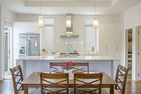 Photo of property in 26 Bluefin Way, West Harbour, Auckland, 0618