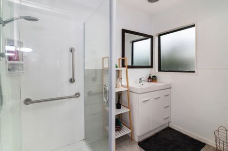 Photo of property in 2 Corinth Place, Sunnybrook, Rotorua, 3015