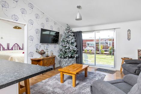 Photo of property in 22 Colville Street, Masterton, 5810