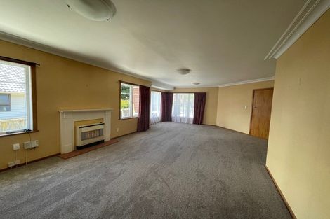 Photo of property in 15 Fairleigh Avenue, Mount Albert, Auckland, 1025