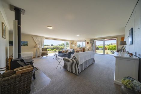 Photo of property in 1059 Hillside Manapouri Road, Manapouri, Te Anau, 9679