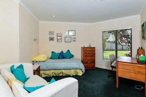 Photo of property in 15 Millthorpe Crescent, Pukete, Hamilton, 3200