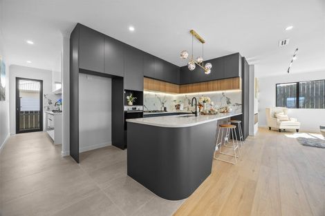 Photo of property in 2 Laurel Drive, Rosehill, 2113