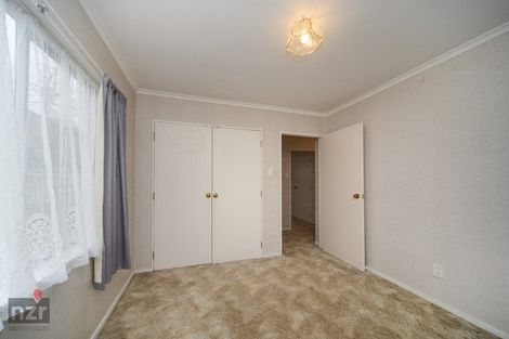 Photo of property in 5 Rosebank Avenue, Kelvin Grove, Palmerston North, 4414