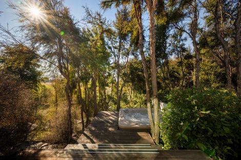 Photo of property in 10 Kanuka Rise, Albert Town, Wanaka, 9305