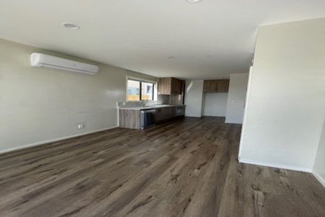 Photo of property in 14 Minhas Road, Papakura, 2110