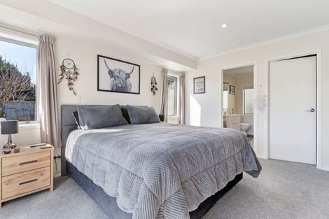 Photo of property in 3 Tararua Crescent, Carterton, 5713