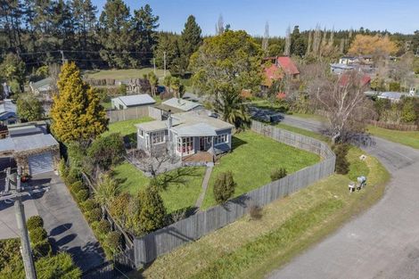 Photo of property in 29 Stalkers Road, Woodend Beach, Woodend, 7691