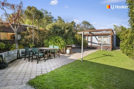 Photo of property in 10 Oakland Street, Andersons Bay, Dunedin, 9013