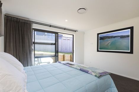 Photo of property in 8 Kitty Frazer Lane, Omaha, 0986