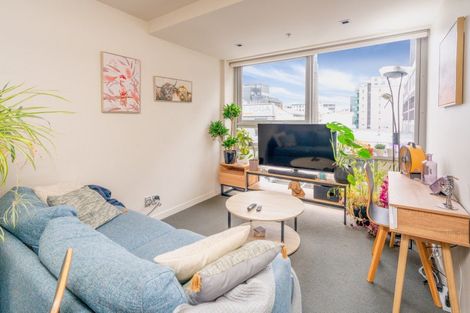 Photo of property in Monument Apartments, 2b/245 Wakefield Street, Te Aro, Wellington, 6011