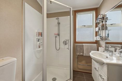 Photo of property in 115 Taupo View Road, Taupo, 3330