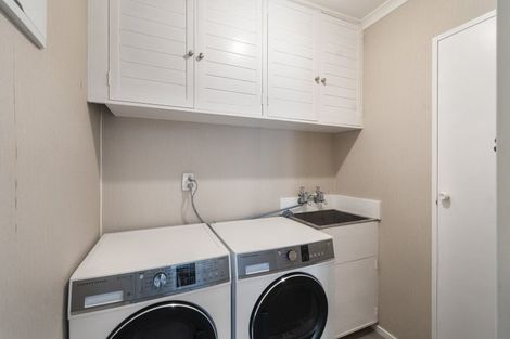 Photo of property in 21 Palliser Place, Milson, Palmerston North, 4414