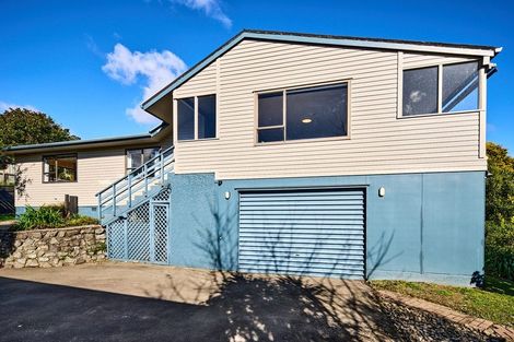 Photo of property in 84 Leeward Drive, Whitby, Porirua, 5024