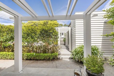 Photo of property in 21 Fancourt Street, Karori, Wellington, 6012