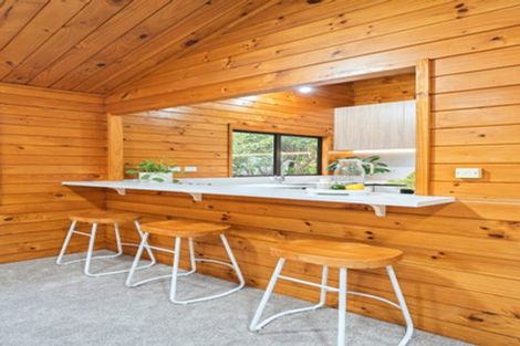 Photo of property in 8 Chardon Place, Henderson, Auckland, 0612