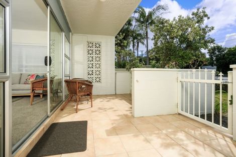 Photo of property in 3/103 Vauxhall Road, Narrow Neck, Auckland, 0624