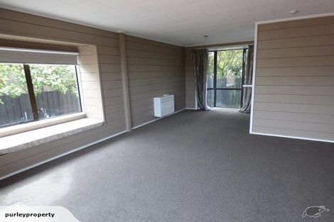 Photo of property in 2/17e Te Maru Place, Redwood, Christchurch, 8051