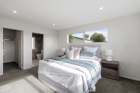 Photo of property in 47a Reynella Drive, Massey, Auckland, 0614