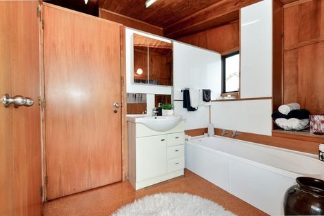 Photo of property in 57 Gibson Road, Dinsdale, Hamilton, 3204