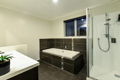 Photo of property in 4 Laxon Road, Whatawhata, Hamilton, 3288